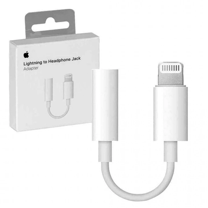 Перехідник Apple Lightning to Audio Aux 3,5mm White