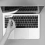 Противоударная гидрогелевая пленка Hydrogel Film для Apple MacBook Air 15 M3 2024 (335.95x224.55), Transparent